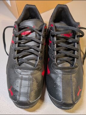 Puma Women's Tazon 6 sneakers